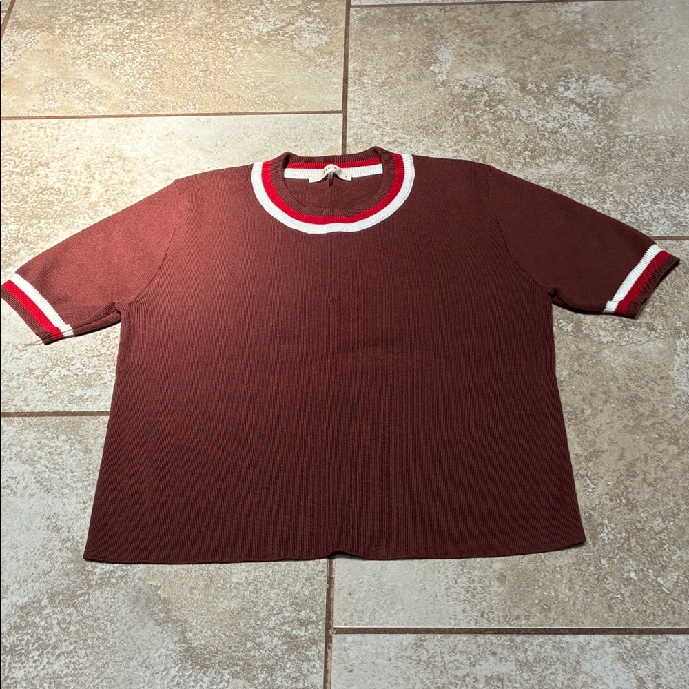 Short-Sleeve Crew Knit Top with Contrast Trim - Brown